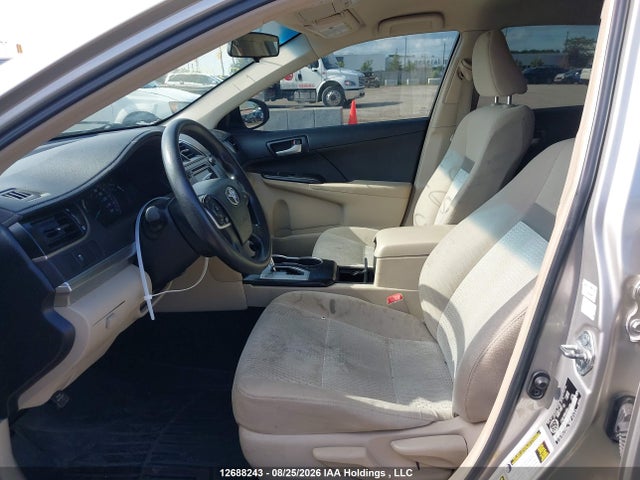 12688243 :رقم المزاد ، 4T1BF1FK0DU654738 vin ، 2013 Toyota Camry L/se/le/xle مزاد بيع