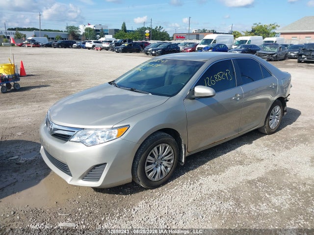 12688243 :رقم المزاد ، 4T1BF1FK0DU654738 vin ، 2013 Toyota Camry L/se/le/xle مزاد بيع