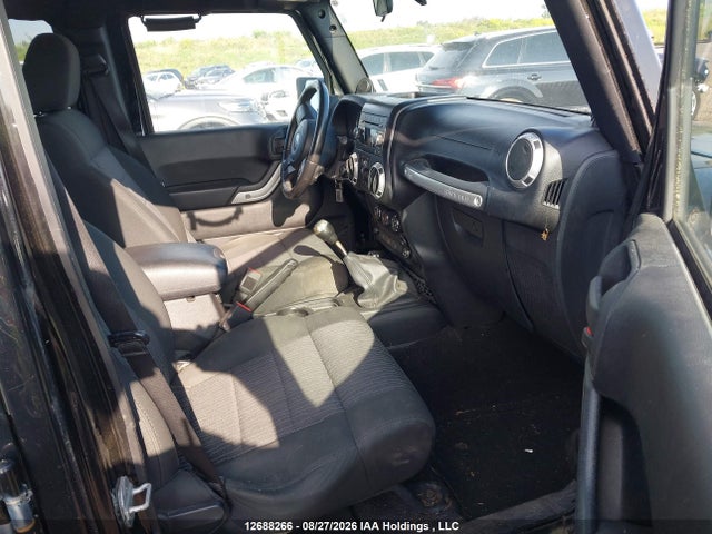 Продажа на аукционе авто 2011 Jeep Wrangler Unlimited, vin: 1J4BA5H10BL533011, номер лота: 12688266
