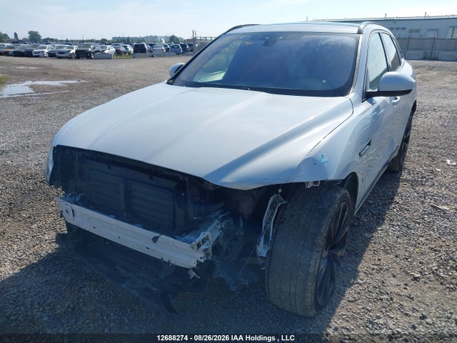 Jaguar F-Pace 2018 SADCM2FV9JA323642 Image 2