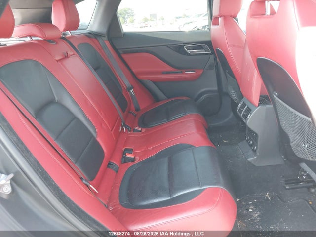 Jaguar F-Pace 2018 SADCM2FV9JA323642 Image 8