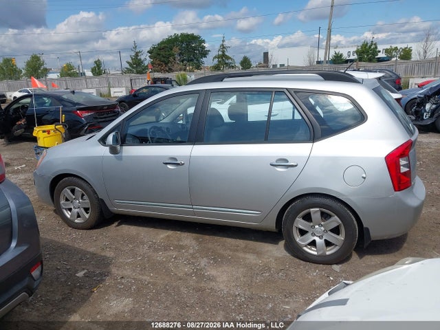 Продаж на аукціоні авто 2009 Kia Rondo, vin: KNAFG526497258494, номер лоту: 12688276