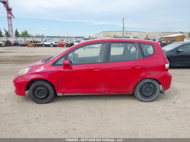 Продажа на аукционе авто 2008 Honda Fit, vin: JHMGD38458S805714, номер лота: 12688282