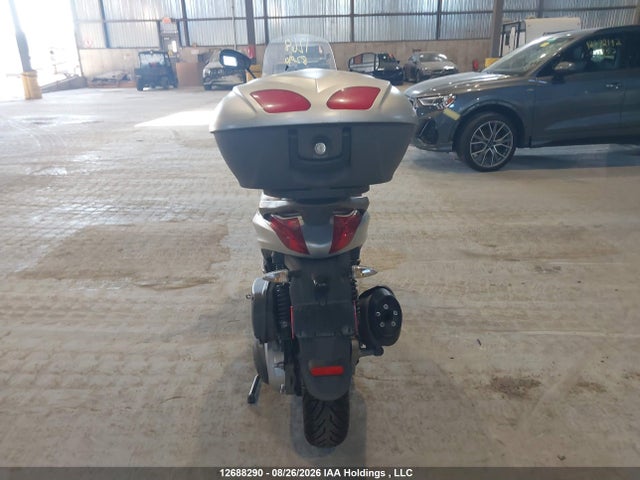 2013 Piaggio Bv 350 მანქანა იყიდება აუქციონზე, vin: ZAPM690T8D5002164, აუქციონის ნომერი: 12688290
