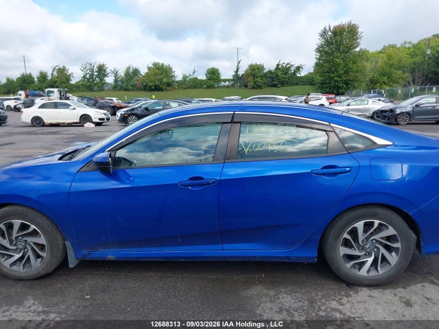 12688313 :رقم المزاد ، 2HGFC2F84HH009562 vin ، 2017 Honda Civic Ex مزاد بيع