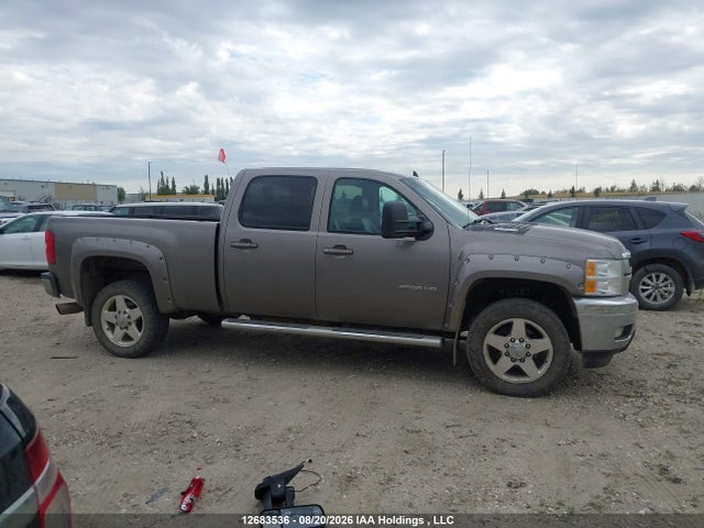 2013 Chevrolet Silverado 2500hd Ltz მანქანა იყიდება აუქციონზე, vin: 1GC1KYC85DF243921, აუქციონის ნომერი: 12683536