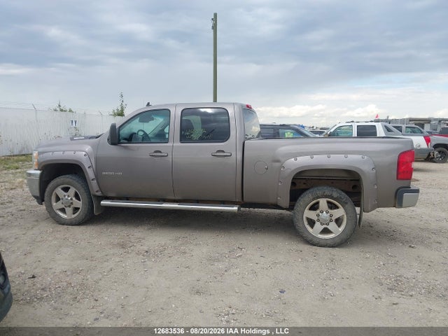 2013 Chevrolet Silverado 2500hd Ltz მანქანა იყიდება აუქციონზე, vin: 1GC1KYC85DF243921, აუქციონის ნომერი: 12683536
