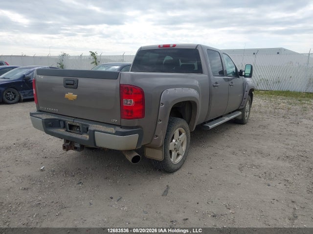 2013 Chevrolet Silverado 2500hd Ltz მანქანა იყიდება აუქციონზე, vin: 1GC1KYC85DF243921, აუქციონის ნომერი: 12683536