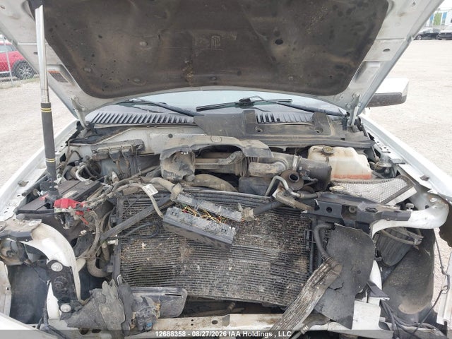 5LMJJ3J56EEL07155 Lincoln NAVIGATOR L