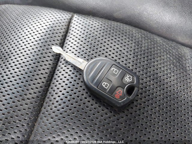 5LMJJ3J56EEL07155 Lincoln NAVIGATOR L