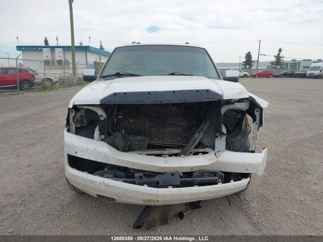 5LMJJ3J56EEL07155 Lincoln NAVIGATOR L