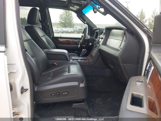 5LMJJ3J56EEL07155 Lincoln NAVIGATOR L