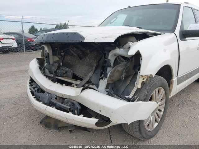 5LMJJ3J56EEL07155 Lincoln NAVIGATOR L