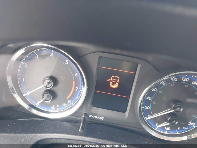 12688364 :رقم المزاد ، 2T1BURHE9JC116242 vin ، 2018 Toyota Corolla مزاد بيع