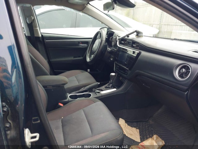12688364 :رقم المزاد ، 2T1BURHE9JC116242 vin ، 2018 Toyota Corolla مزاد بيع