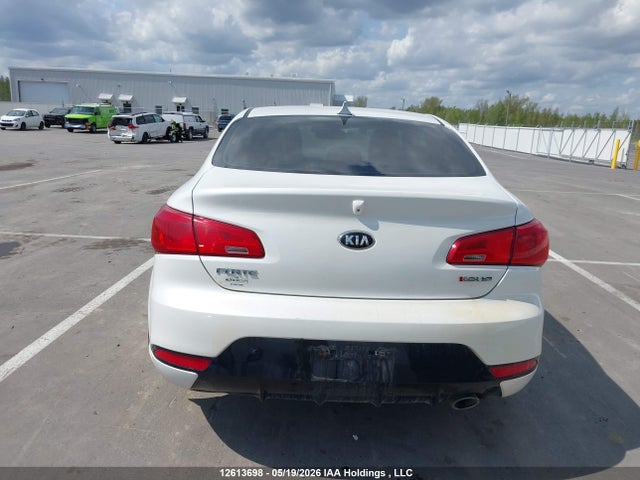 KIA Forte Koup 2.0l Ex 2014 KNAFX6A84E5213280 Image 17