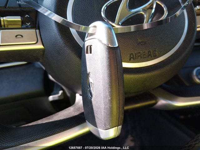 KMHLM4AG9MU085516 Hyundai Elantra Preferred Ivt