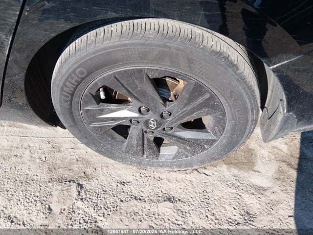 KMHLM4AG9MU085516 Hyundai Elantra Preferred Ivt