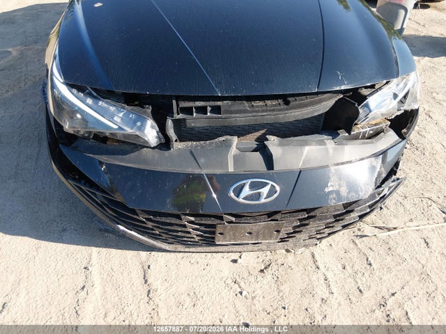 KMHLM4AG9MU085516 Hyundai Elantra Preferred Ivt