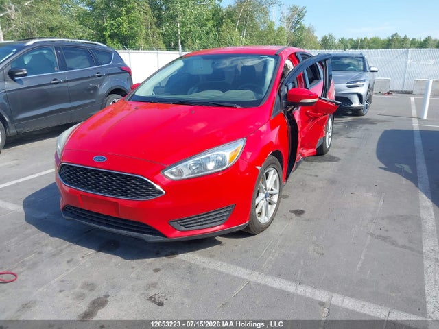 Ford FOCUS SE 2017 1FADP3F24HL236271 Image 2