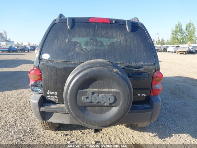 2003 Jeep Liberty Sport მანქანა იყიდება აუქციონზე, vin: 1J4GL48K03W714869, აუქციონის ნომერი: 12657287