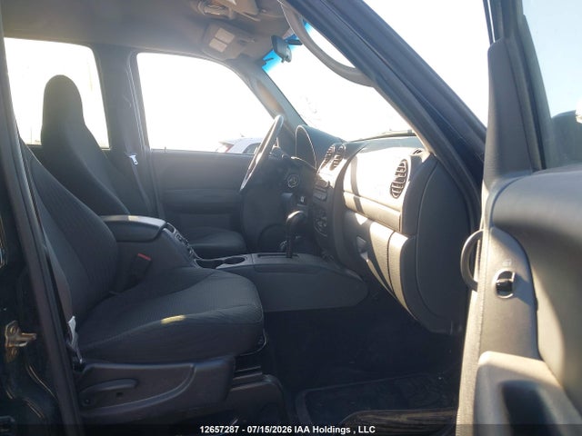2003 Jeep Liberty Sport მანქანა იყიდება აუქციონზე, vin: 1J4GL48K03W714869, აუქციონის ნომერი: 12657287