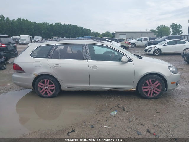 12673919 :رقم المزاد ، 3VWML7AJ2BM637641 vin ، 2011 Volkswagen Golf 2.0 Tdi Comfortline/2.0 Tdi Highline مزاد بيع