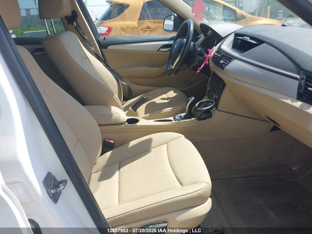 WBAVL1C52EVY10988 BMW X1 Xdrive28i