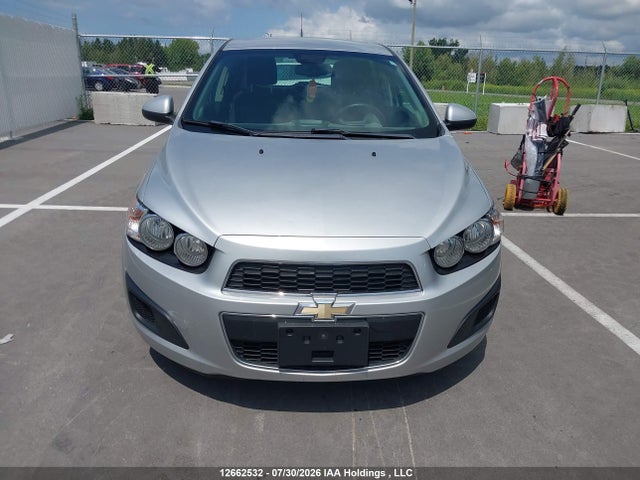 2013 Chevrolet Sonic Lt Auto მანქანა იყიდება აუქციონზე, vin: 1G1JC6EHXD4227507, აუქციონის ნომერი: 12662532