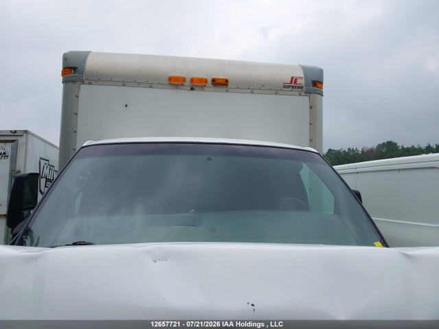 2011 Chevrolet Express Cutaway Standard მანქანა იყიდება აუქციონზე, vin: 1GB0G2CA2B1186203, აუქციონის ნომერი: 12657721