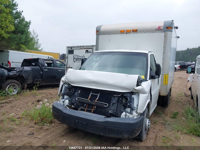 2011 Chevrolet Express Cutaway Standard მანქანა იყიდება აუქციონზე, vin: 1GB0G2CA2B1186203, აუქციონის ნომერი: 12657721