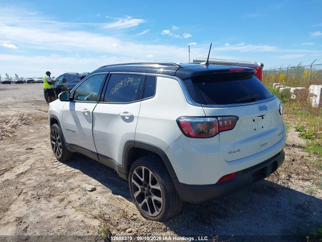 Jeep Compass Limited 2018 3C4NJDCB9JT179585 Image 3