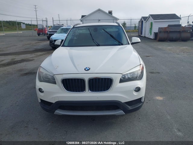 BMW X1 Xdrive28i 2014 WBAVL1C55EVY19491 Image 13