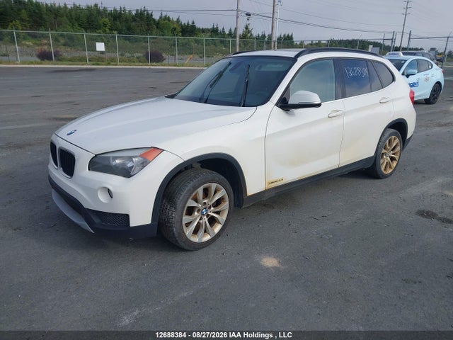 BMW X1 Xdrive28i 2014 WBAVL1C55EVY19491 Image 2