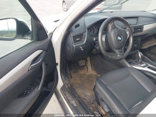 BMW X1 Xdrive28i 2014 WBAVL1C55EVY19491 Image 21