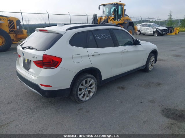 BMW X1 Xdrive28i 2014 WBAVL1C55EVY19491 Image 4