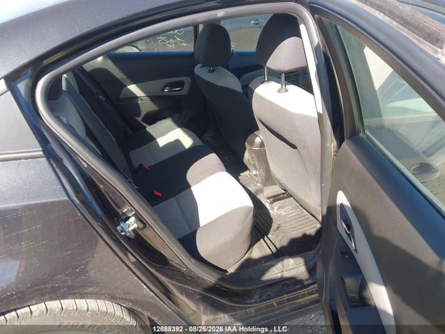 1G1PL5SH6G7138951 Chevrolet Cruze Limited Ls