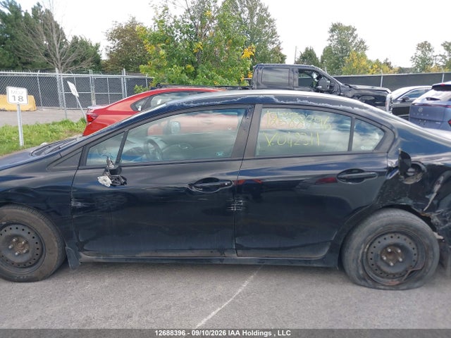 Продажа на аукционе авто 2012 Honda Civic Lx, vin: 2HGFB2F40CH042311, номер лота: 12688396