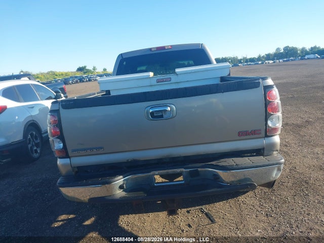2002 Chevrolet Silverado 2500hd Ls/lt მანქანა იყიდება აუქციონზე, vin: 1GCHK23172F233788, აუქციონის ნომერი: 12688404