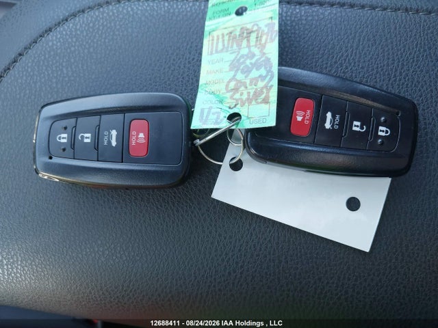 4T1B21HK2PU019176 Toyota Camry Xle/se