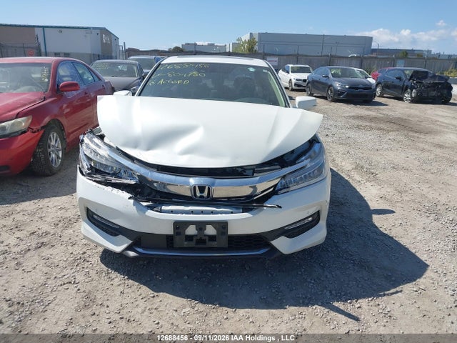 12688456 :رقم المزاد ، 1HGCR2F00GA804780 vin ، 2016 Honda Accord Touring مزاد بيع