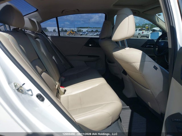 12688456 :رقم المزاد ، 1HGCR2F00GA804780 vin ، 2016 Honda Accord Touring مزاد بيع