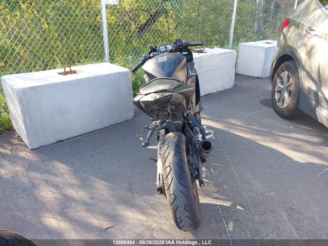Yamaha Yzfr3 A 2019 MH3RH18N5KK001403 Image 6