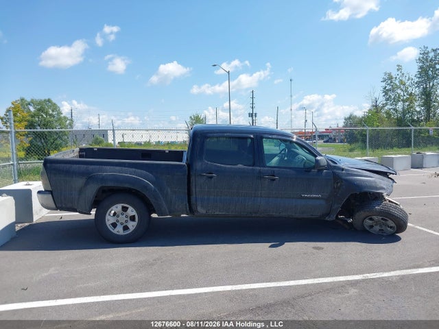 2011 Toyota Tacoma V6 მანქანა იყიდება აუქციონზე, vin: 3TMMU4FNXBM025228, აუქციონის ნომერი: 12676600