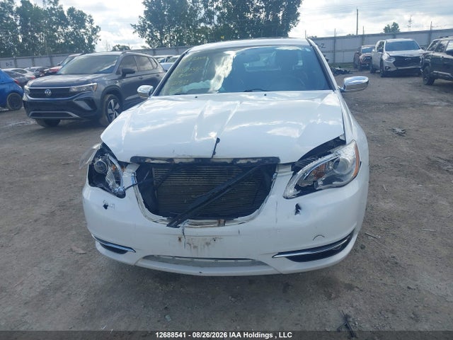 12688541 :رقم المزاد ، 1C3CCBCG9EN121410 vin ، 2014 Chrysler 200 Limited مزاد بيع