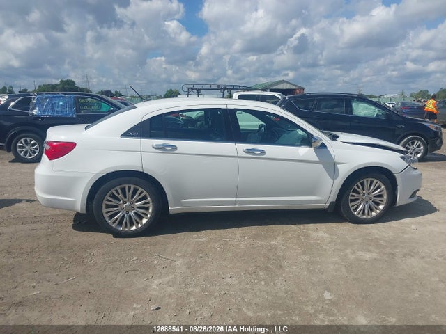 12688541 :رقم المزاد ، 1C3CCBCG9EN121410 vin ، 2014 Chrysler 200 Limited مزاد بيع