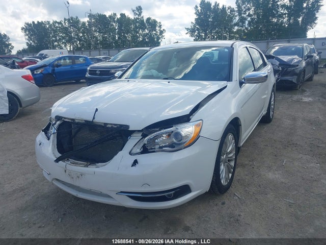 12688541 :رقم المزاد ، 1C3CCBCG9EN121410 vin ، 2014 Chrysler 200 Limited مزاد بيع
