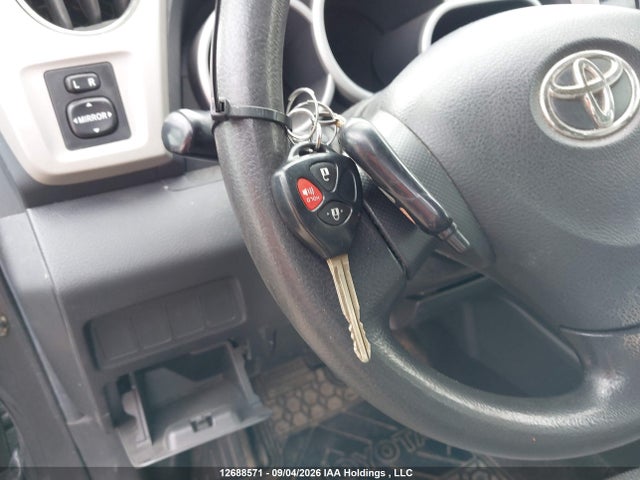 12688571 :رقم المزاد ، 2T1KU4EE1AC400696 vin ، 2010 Toyota Matrix مزاد بيع