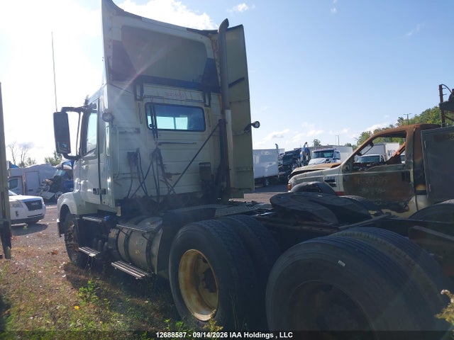 Volvo Vn L 2017 4V4NC9EG8HN985741 Image 14