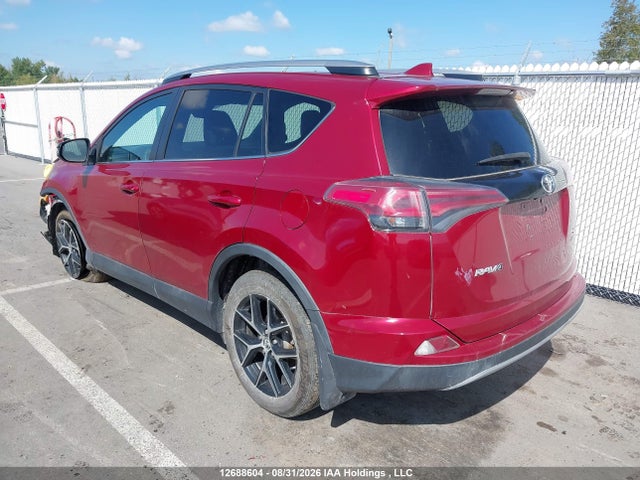 Toyota RAV4 SE 2018 2T3JFREV8JW722440 Image 3